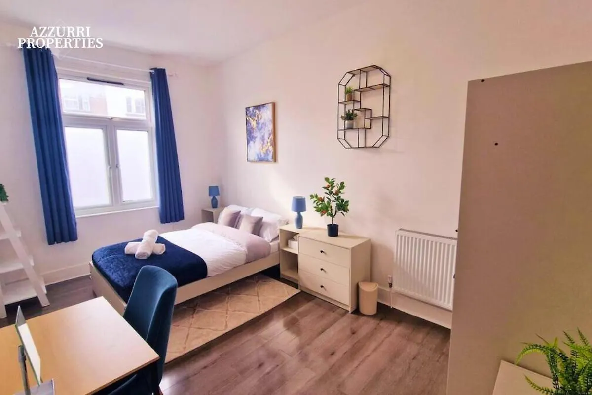 Apartment Cosy 2 Bedroom Flat Only 5 Minutes Walk To Canning Town Tube Station London United Kingdom
